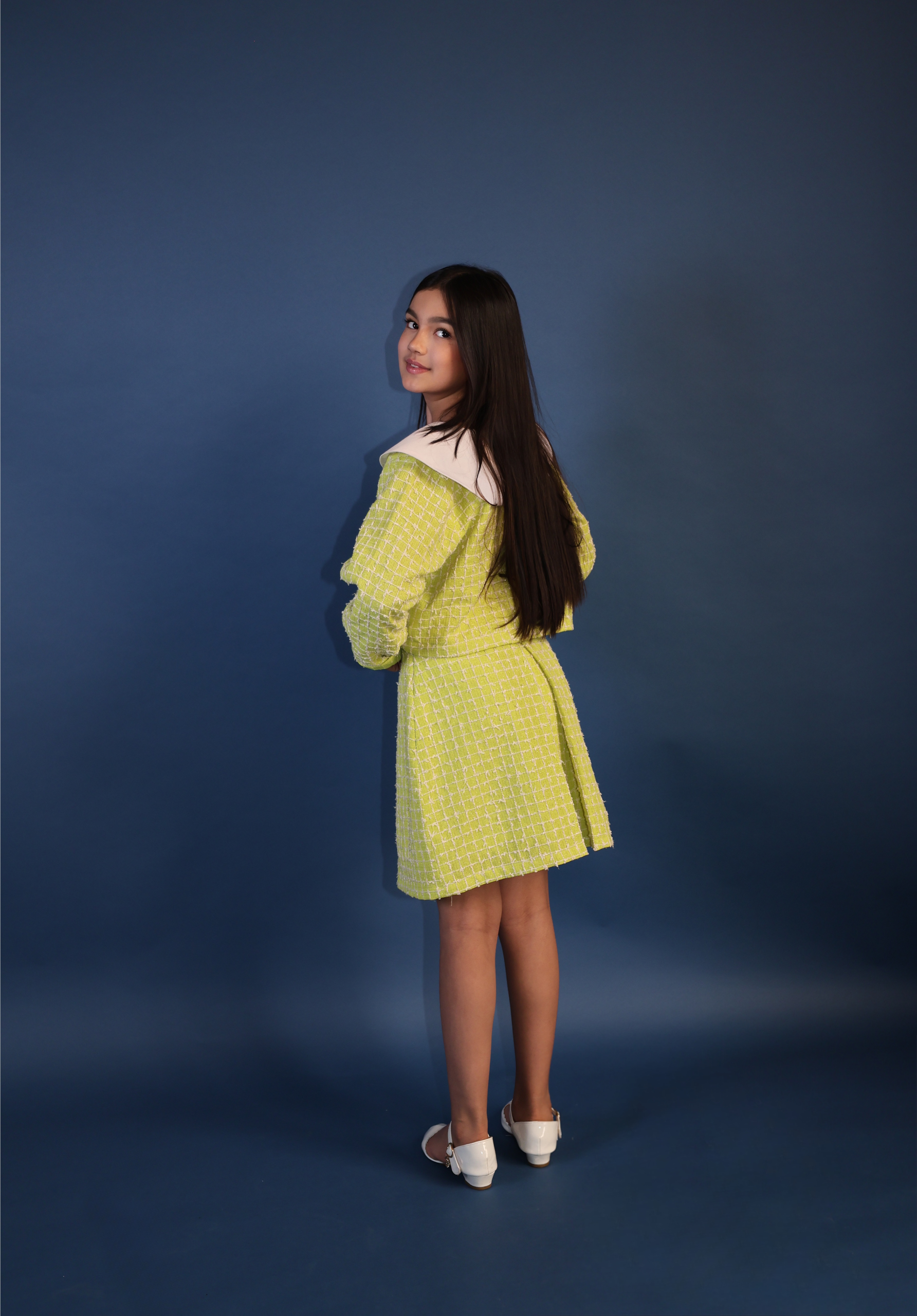 DAISY - ديزي - Image 2