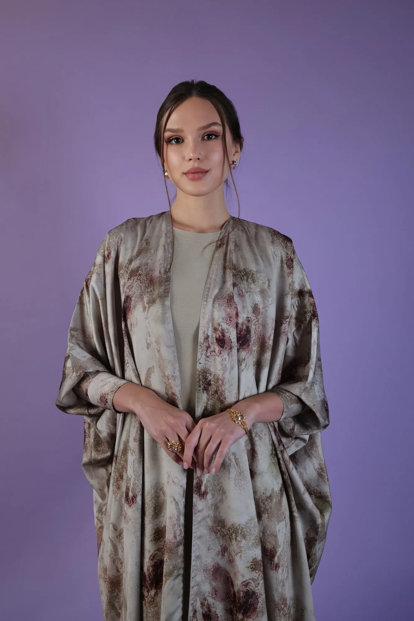 LUNA ABAYAH - الصورة 2